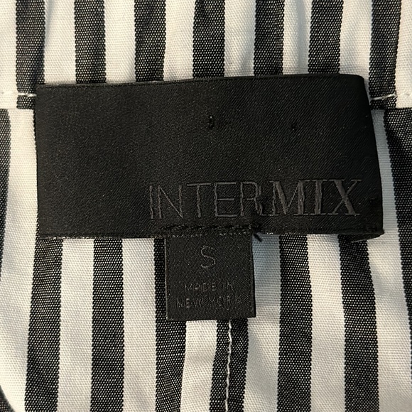 Intermix Striped Off Shoulder Top New - Picture 9 of 10